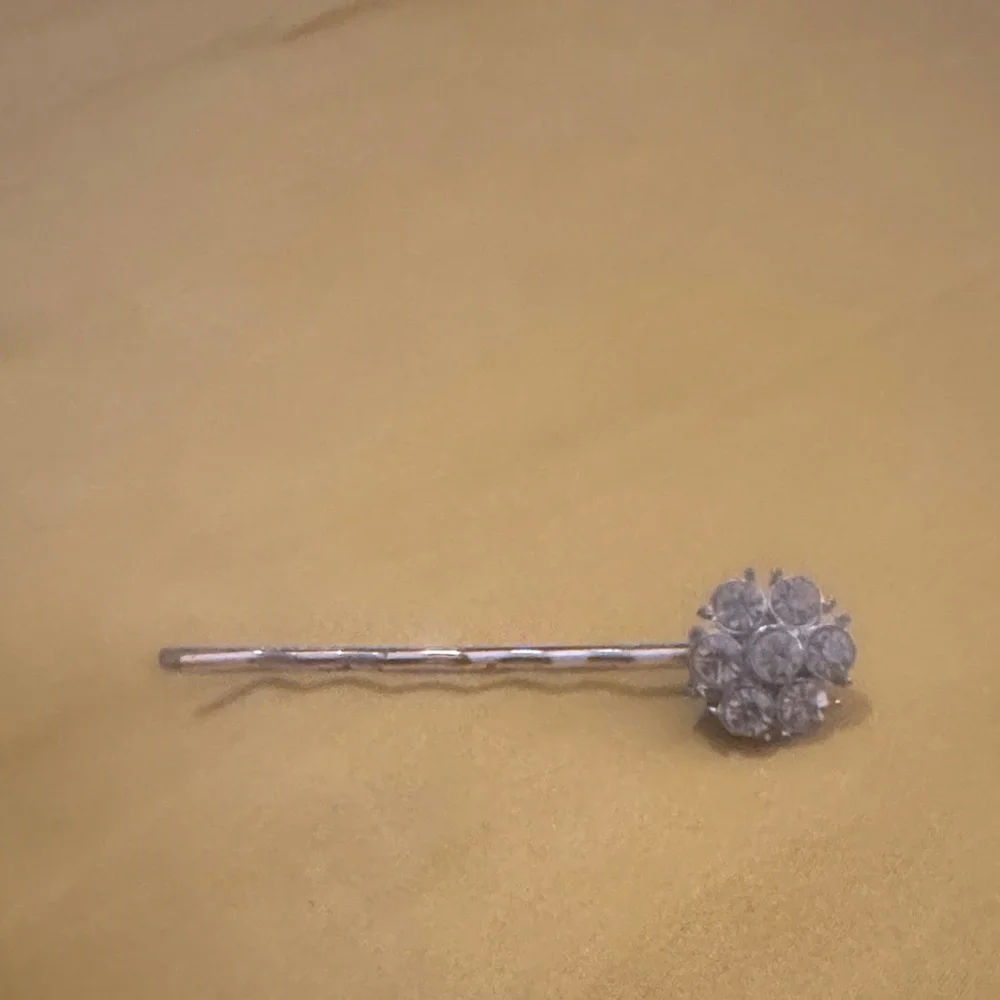 Crystal Cluster Hair Pin - Silver Sparkle
